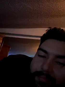 bigdickgio6923 online show from 11/19/25, 12:32