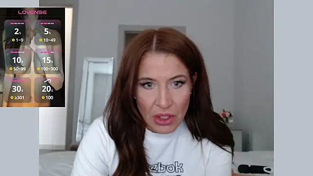 Noellesmfc online show from 02/15/25, 06:33