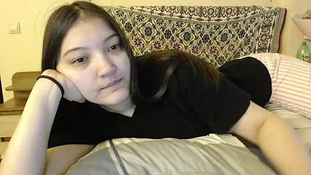 Snapshot of AlisaDevis chatting on 01/12/25, 11:07 AlisaDevis online show from 01/12/25, 11:07