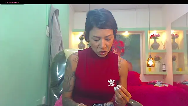 lorenapinto online show from 05/21/26, 01:34