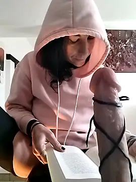 freyamoret online show from 02/28/25, 02:31