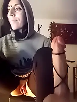 freyamoret online show from 03/14/25, 05:02