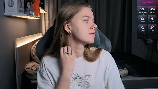 candy maggie online show from 03/01/25, 07:26