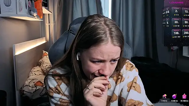 candy maggie online show from 03/13/25, 12:13