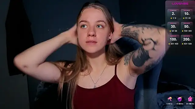 candy maggie online show from 10/15/25, 09:04