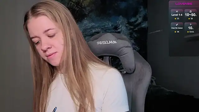 candy maggie online show from 12/14/25, 09:25