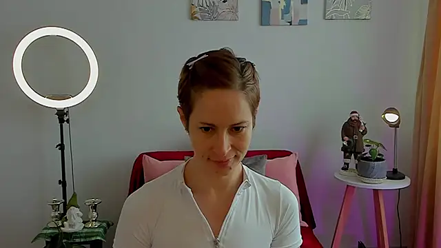 cuddlingbunny online show from 12/07/24, 02:57