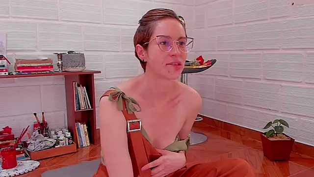 cuddlingbunny online show from 01/18/25, 03:59