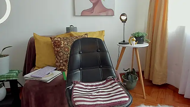 cuddlingbunny online show from 03/02/25, 02:54