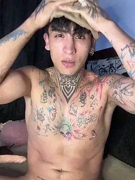 Snapshot of _Tomy08calderon chatting on 12/22/24, 12:39 Tomy08calderon online show from 12/22/24, 12:39