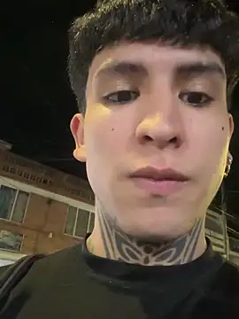 Snapshot of _Tomy08calderon chatting on 01/28/25, 12:47 Tomy08calderon online show from 01/28/25, 12:47