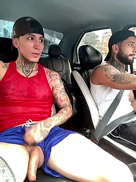 Snapshot of _Tomy08calderon chatting on 09/20/25, 03:57 Tomy08calderon online show from 09/20/25, 03:57