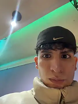  Tomy08calderon online show from 04/18/26, 01:20