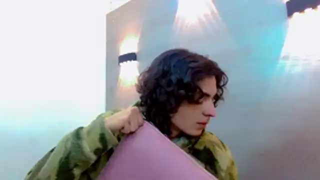 Sr BonnyEthan online show from 11/10/25, 02:05