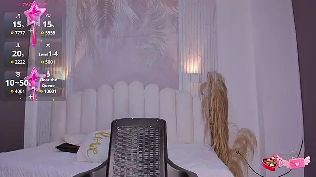 NastassjaCandy online show from 04/17/26, 08:12