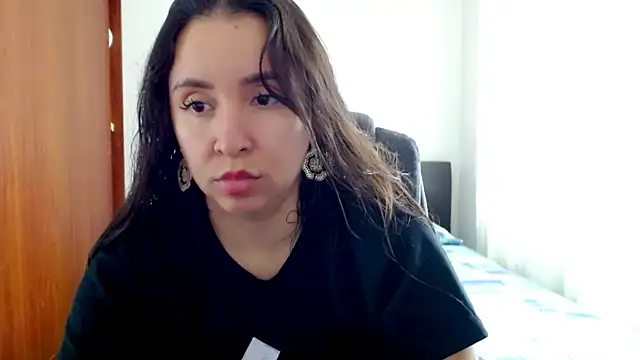 emely sexx20 online show from 09/08/25, 04:17