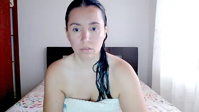 emely sexx20 online show from 10/11/25, 01:42