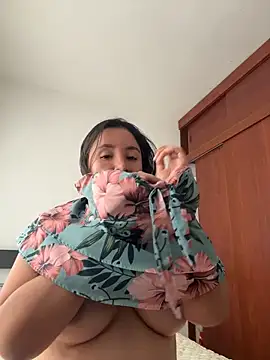 emely sexx20 online show from 02/24/26, 07:23