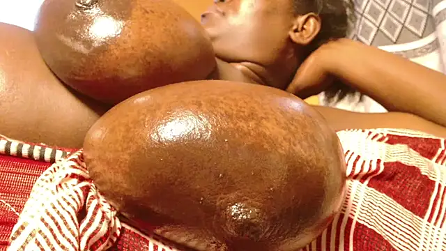 titi fiesta online show from 01/26/25, 02:52