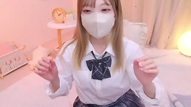 Snapshot of AZUnyan_ chatting on 02/14/25, 06:29 AZUnyan online show from 02/14/25, 06:29