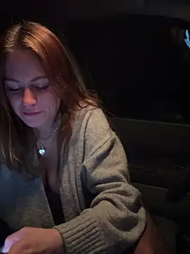 selenaluvv online show from 02/02/25, 07:57