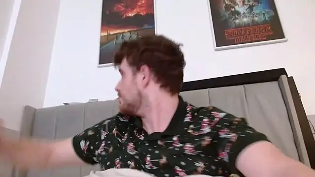 maxy49 online show from 12/14/25, 06:23