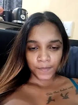 Indianqueen03 online show from 12/19/25, 04:36