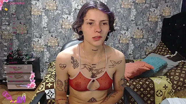 pretty cristal69 online show from 05/02/26, 12:43