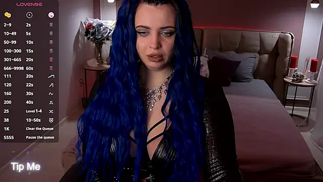 Miss Maya Mils online show from 11/09/25, 01:04