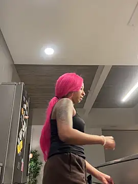 Your Paris online show from 02/09/26, 05:55