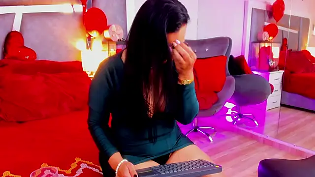 Evangeline Taylorr online show from 02/18/25, 08:58