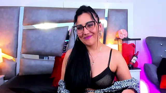 Evangeline Taylorr online show from 03/02/25, 01:26