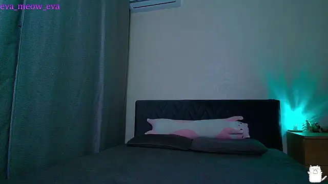 Snapshot of Meow_Eva_Meow chatting on 04/30/26, 09:08 Meow Eva Meow online show from 04/30/26, 09:08