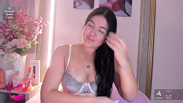 scarlet fostt  online show from 03/14/26, 12:21