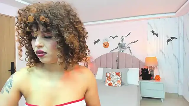 MadelaineJones online show from 10/27/25, 08:13