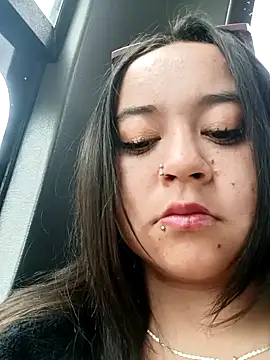 Cristal  04 online show from 10/19/25, 04:18