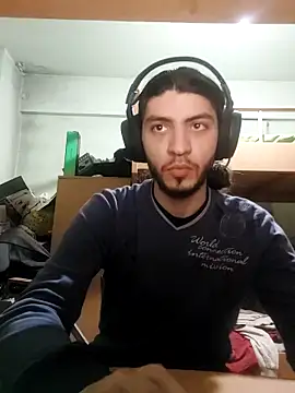 kleineid77 online show from 03/04/25, 05:56