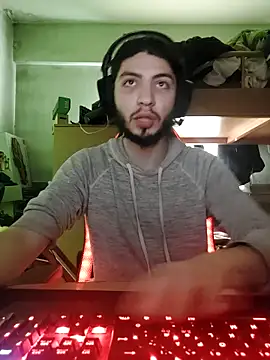 kleineid77 online show from 02/15/26, 12:58