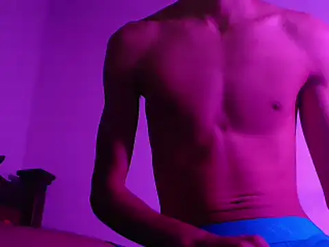 isaaclatino online show from 01/13/25, 03:56