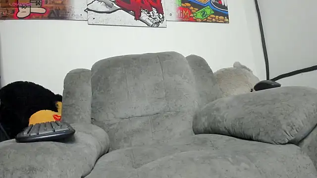 isaaclatino online show from 09/23/25, 07:00