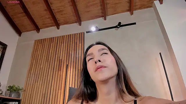 honeyhot69   online show from 01/06/26, 12:09