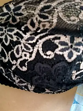 Snapshot of fernandasweet chatting on 01/23/25, 08:13 fernandasweet online show from 01/23/25, 08:13