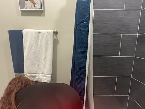 Snapshot of tatted-bitty chatting on 02/26/25, 07:53 tatted-bitty online show from 02/26/25, 07:53