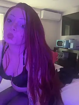 Snapshot of tatted-bitty chatting on 03/13/25, 11:27 tatted-bitty online show from 03/13/25, 11:27