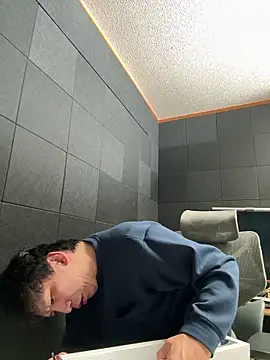 Snapshot of tokimori chatting on 11/05/25, 01:33 tokimori online show from 11/05/25, 01:33