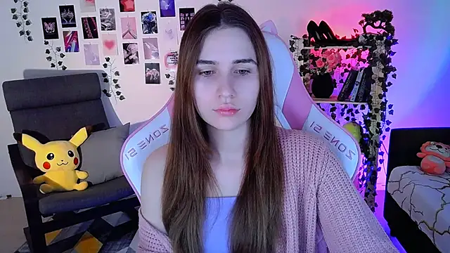 AliceCharmy online show from 12/09/24, 10:00