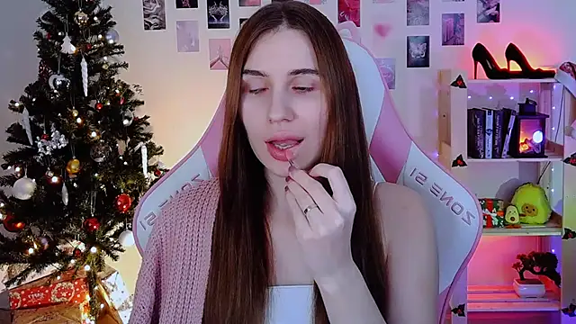 AliceCharmy online show from 12/22/24, 12:38