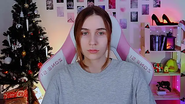 AliceCharmy online show from 12/23/24, 11:57