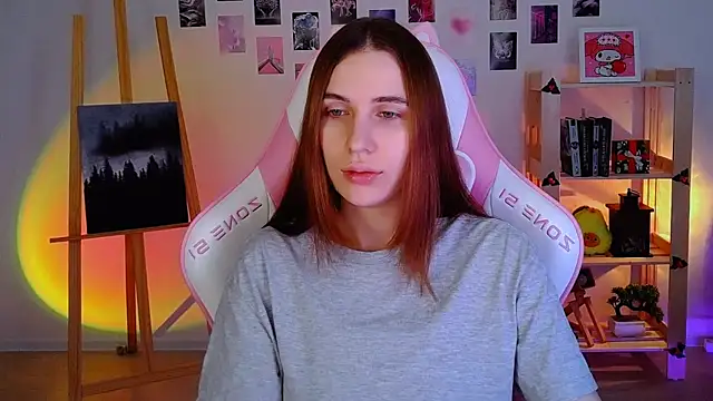 AliceCharmy online show from 01/07/25, 12:31