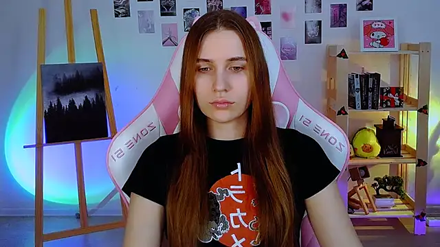 AliceCharmy online show from 01/11/25, 02:04